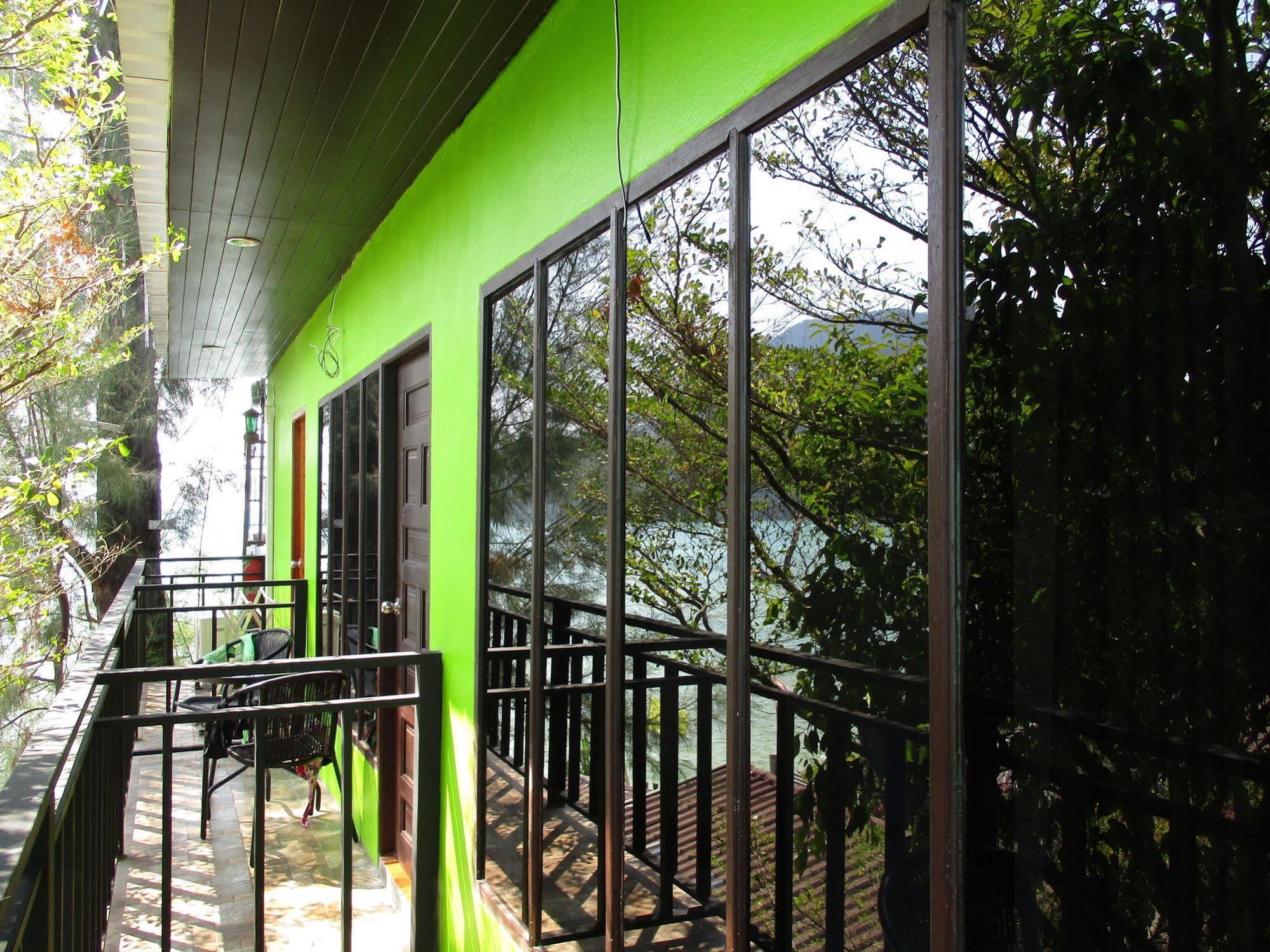 Phi Phi Green House Exterior photo