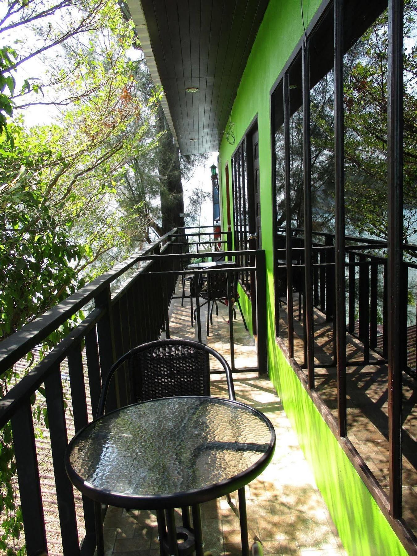 Phi Phi Green House Exterior photo